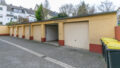Garage hinter dem Haus