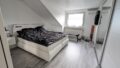 Schlafzimmer DG
