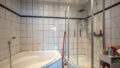Badezimmer EG