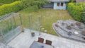 Blick in den Garten aus dem DG