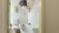 Tageslichtbad mit Wanne
