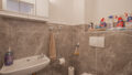 Separate Toilette