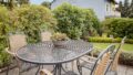 eigener Gartenbereich mit Terrasse