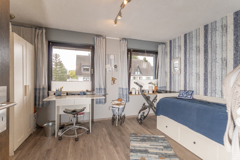 Kinder-/ Arbeitszimmer im OG