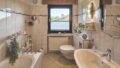 Badezimmer EG