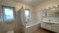 Badezimmer EG
