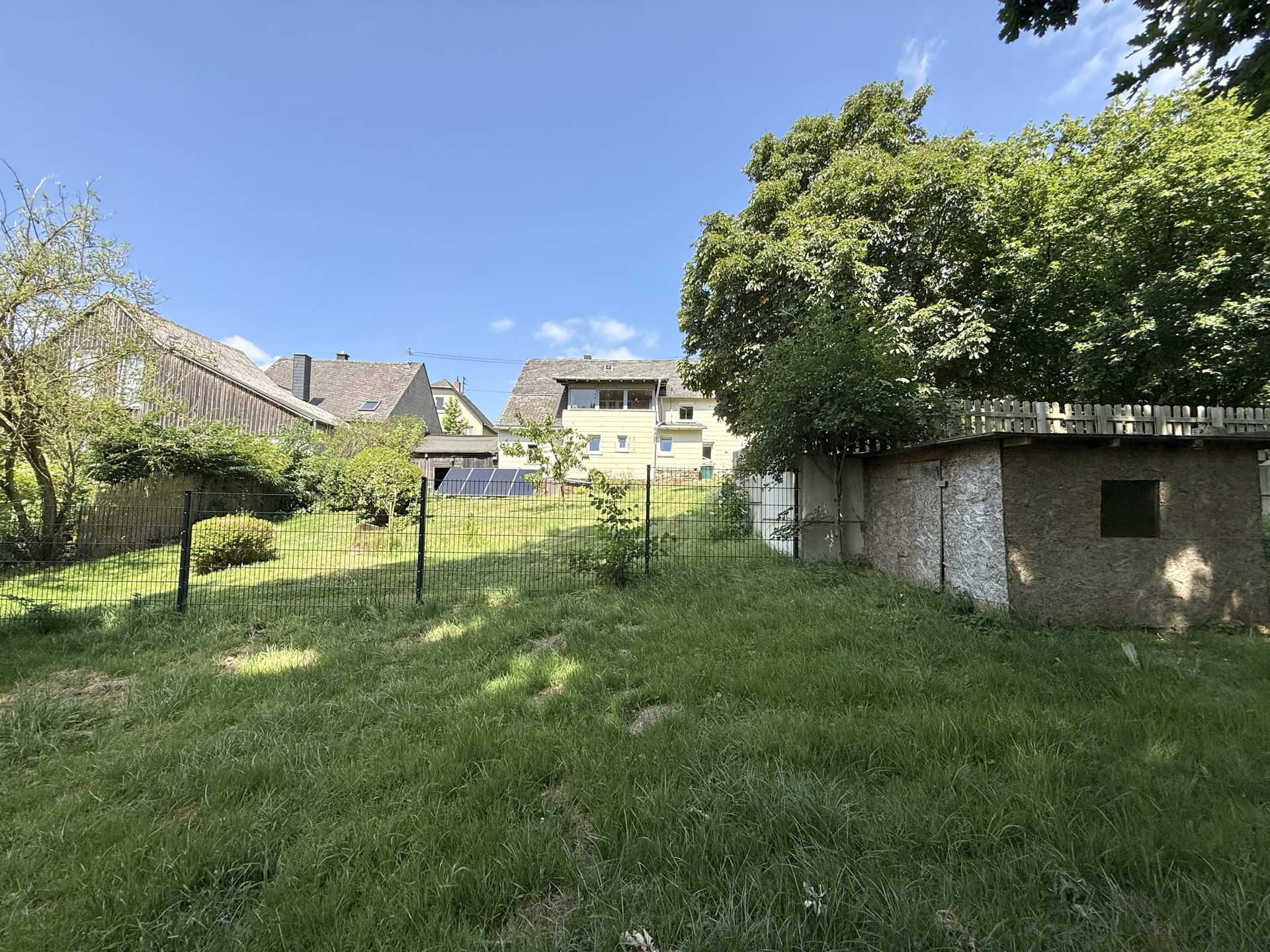 Blick vom unteren Grundstück