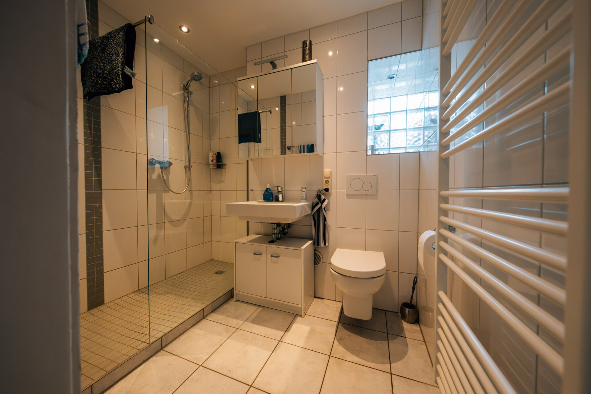 Badezimmer 1. OG rechts