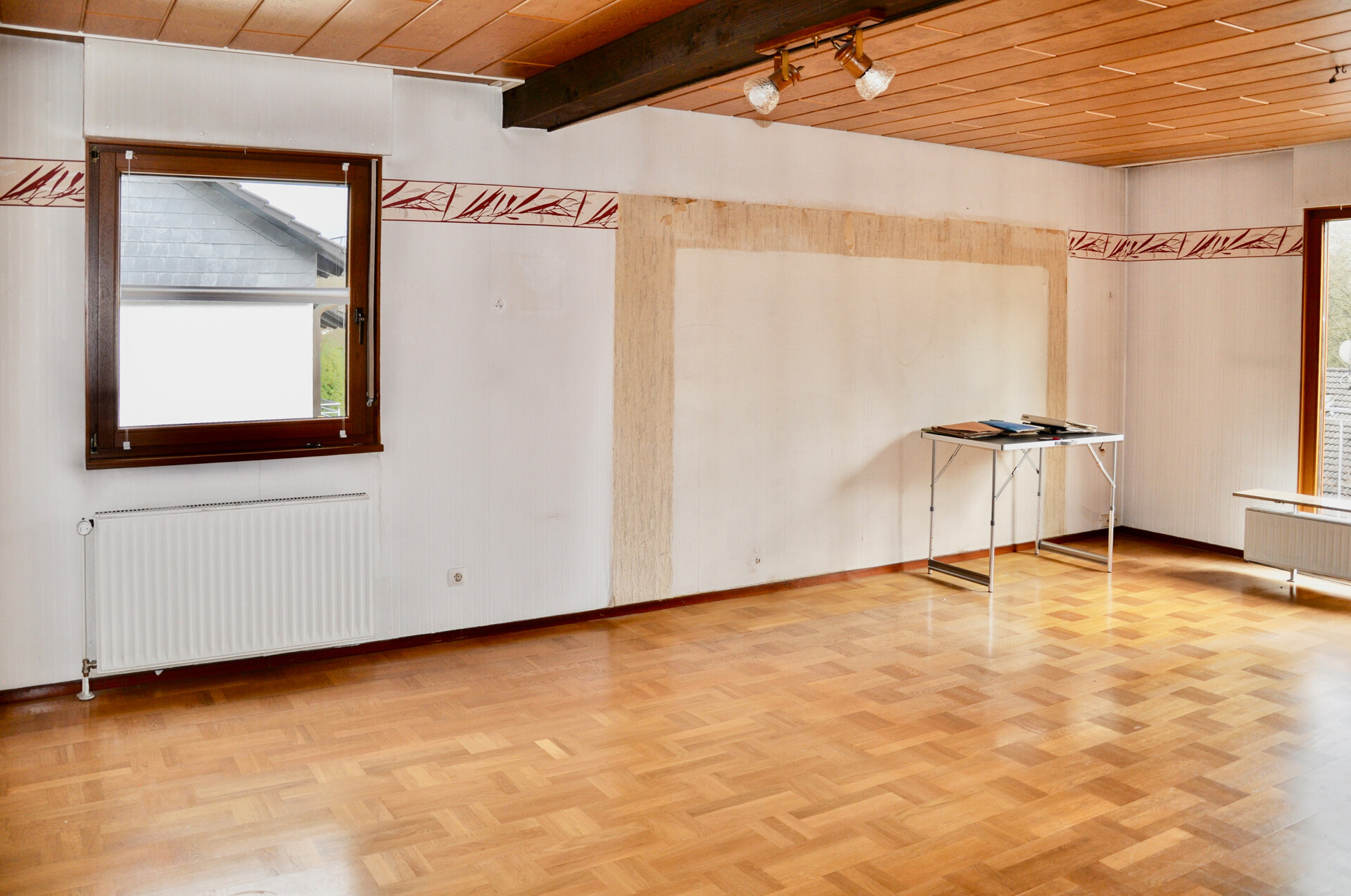 Wohn-/Esszimmer (EG)