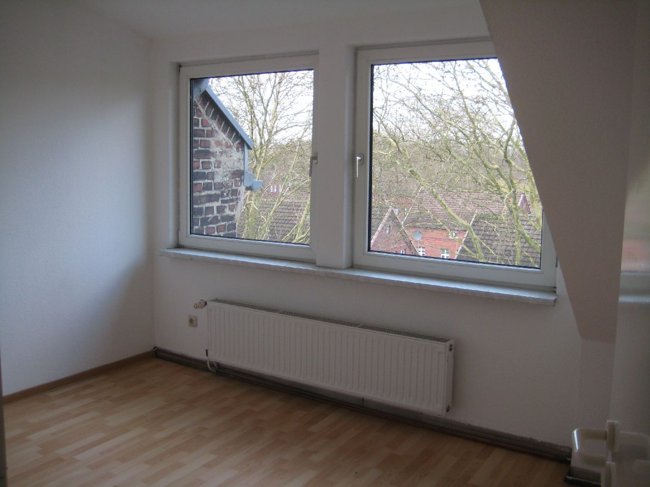 Schlafzimmer DG