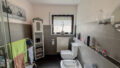 Tageslichtbad mit Dusche