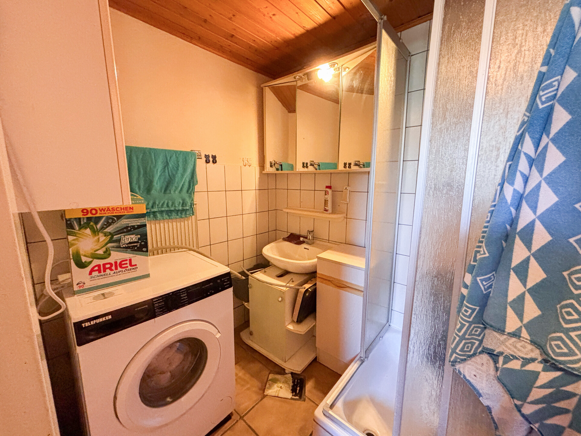 Badezimmer EG