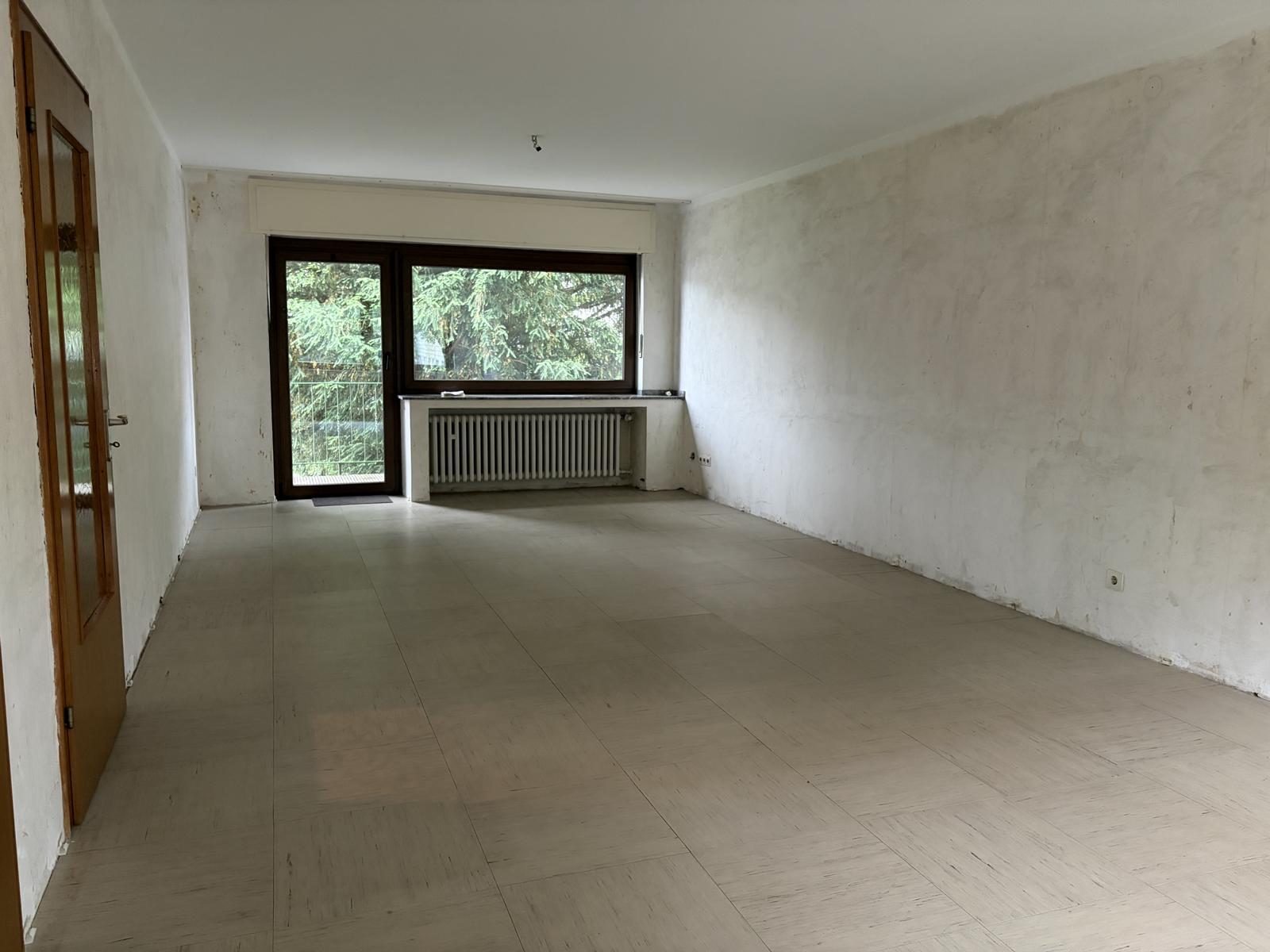 Wohn-/ Esszimmer OG