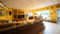 Wohnzimmer hinten