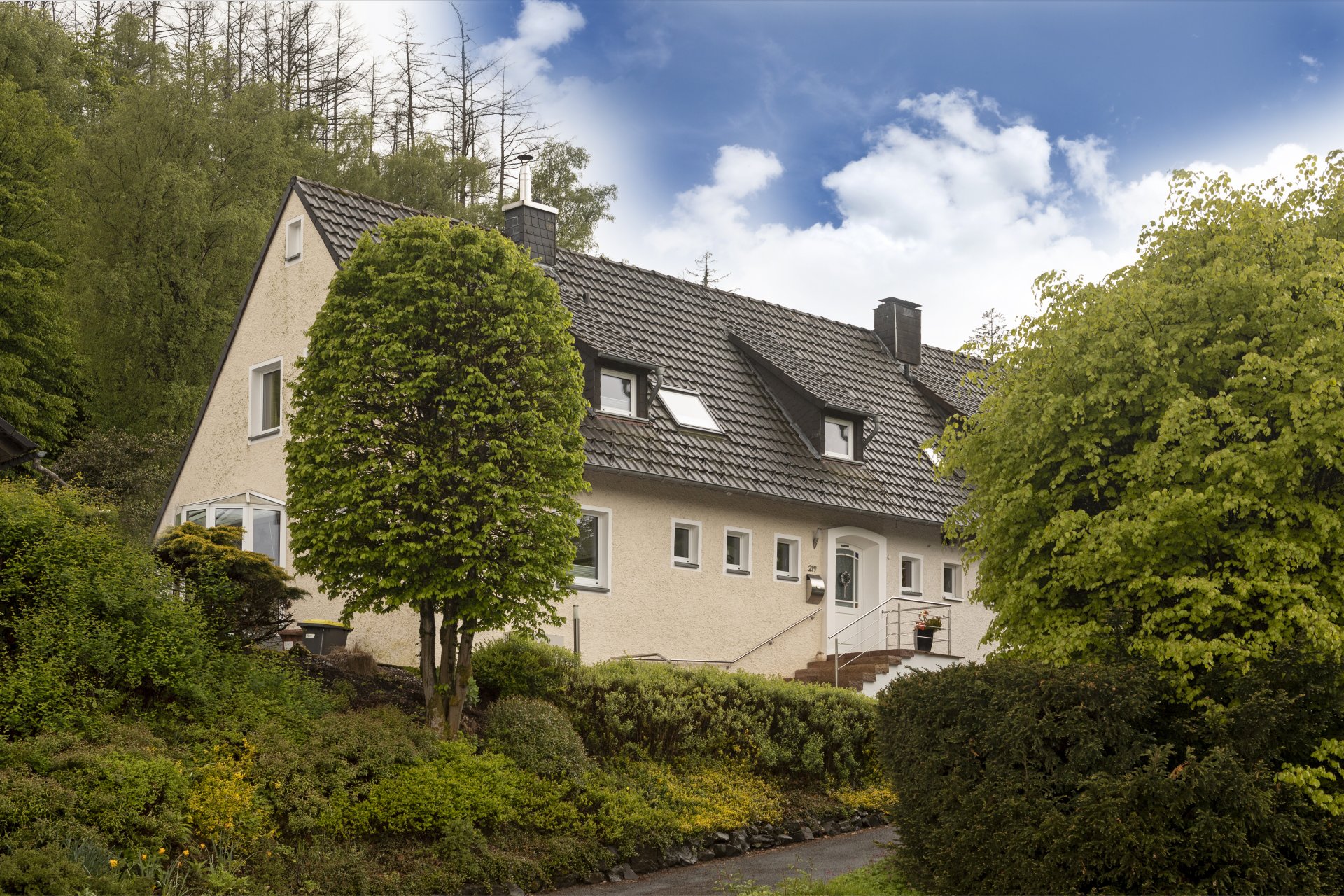 Straßenansicht