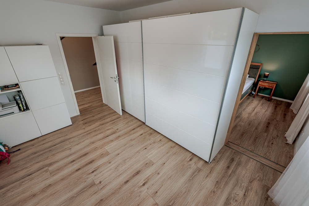 Zimmer 2 EG