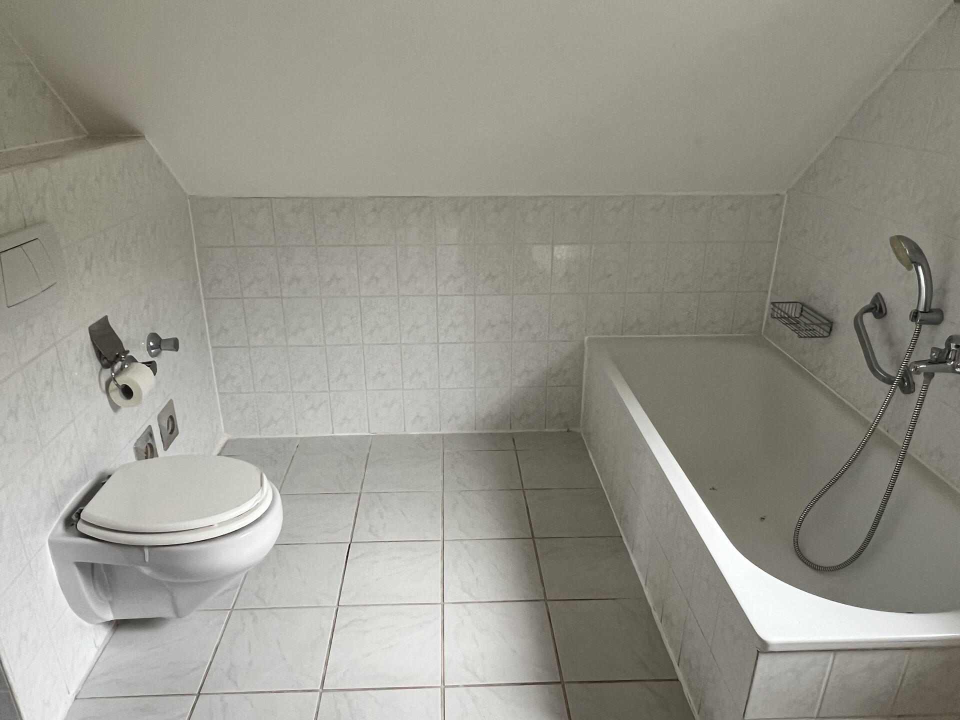Badezimmer DG