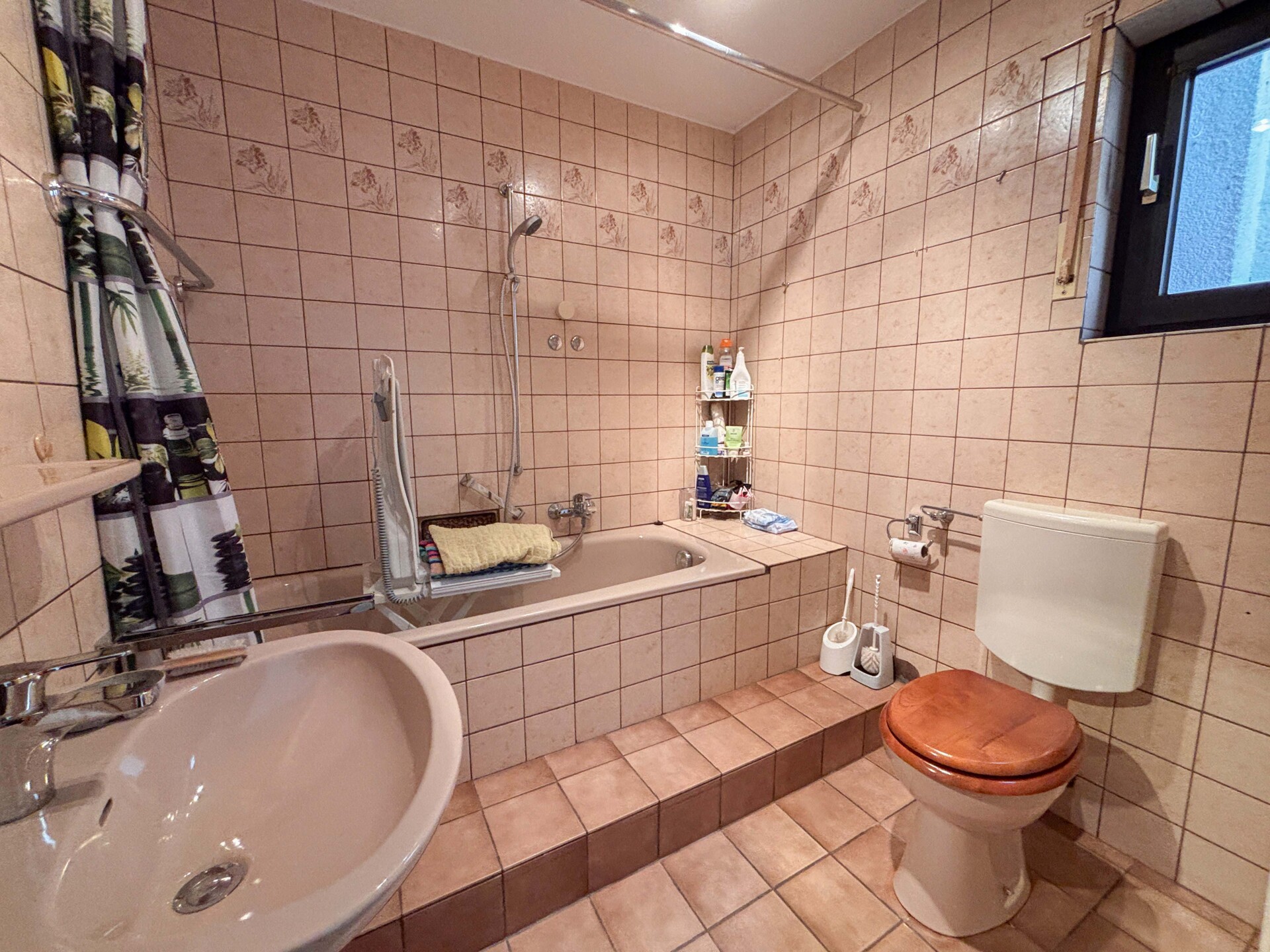 Badezimmer KG