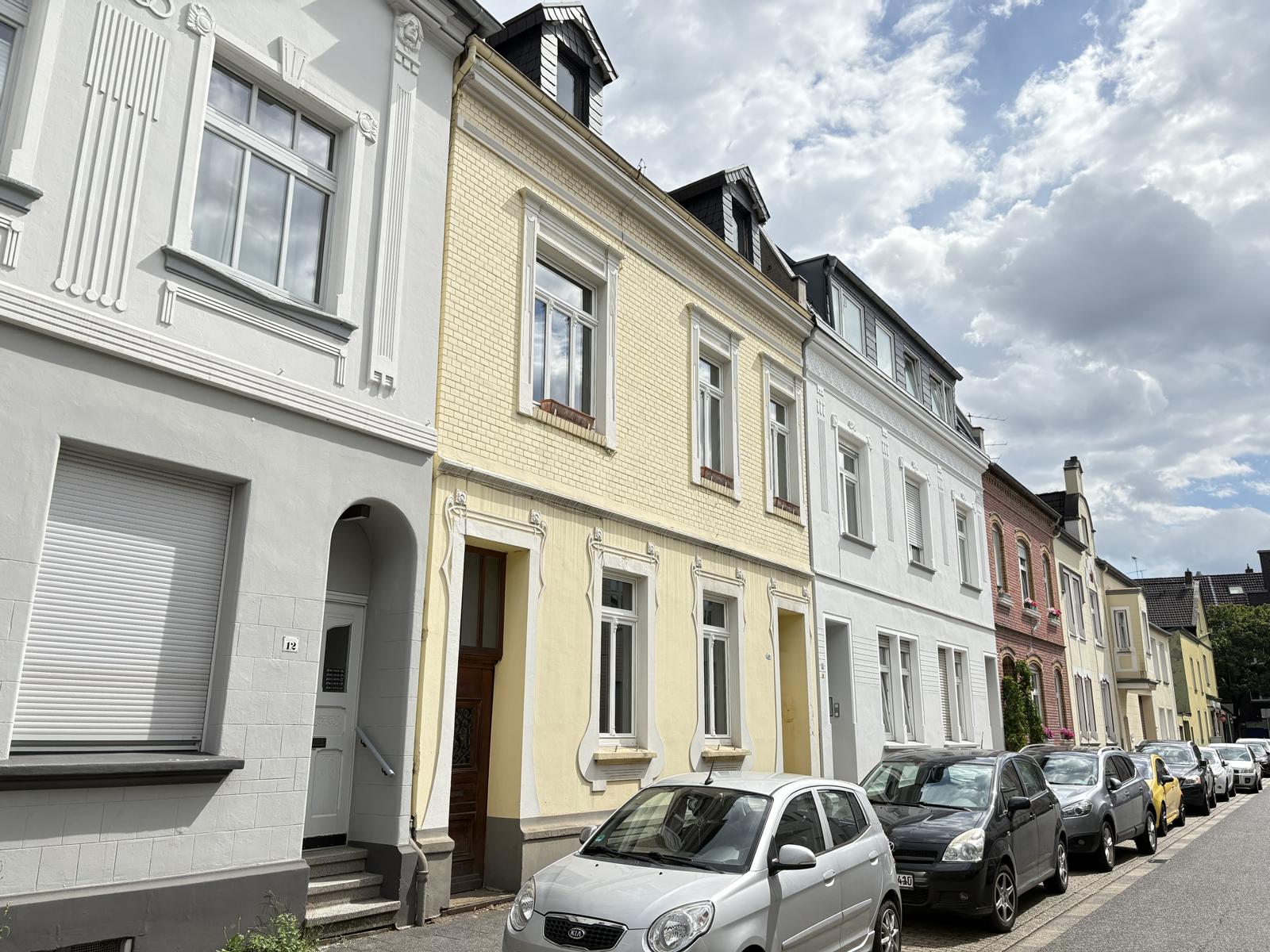 Eines der schönsten Häuser in der Straße!
