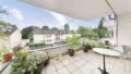 Balkon Straßenseite