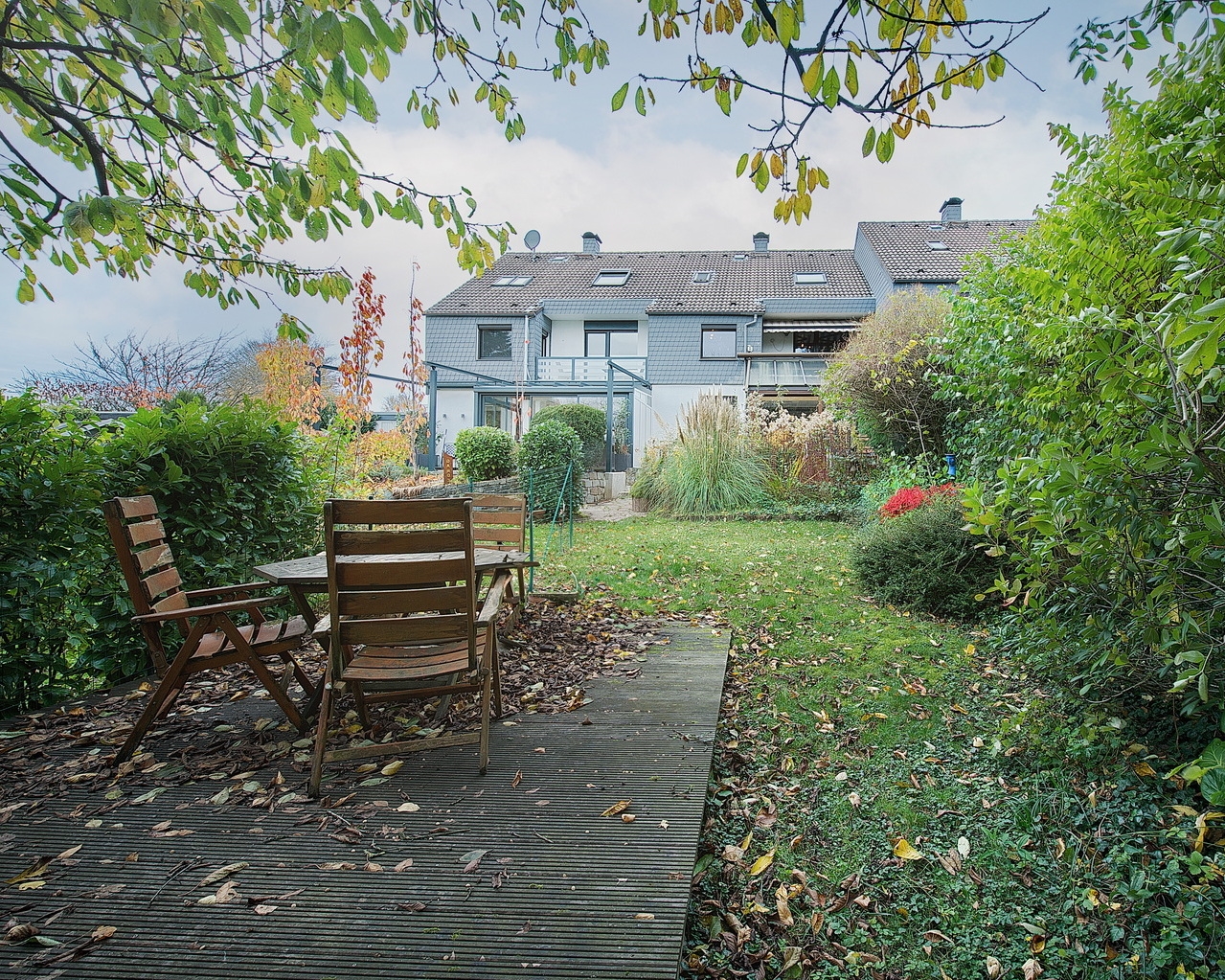 Haus vom Garten aus