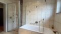 ... Wanne und Dusche