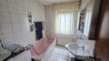 Badezimmer (EG)