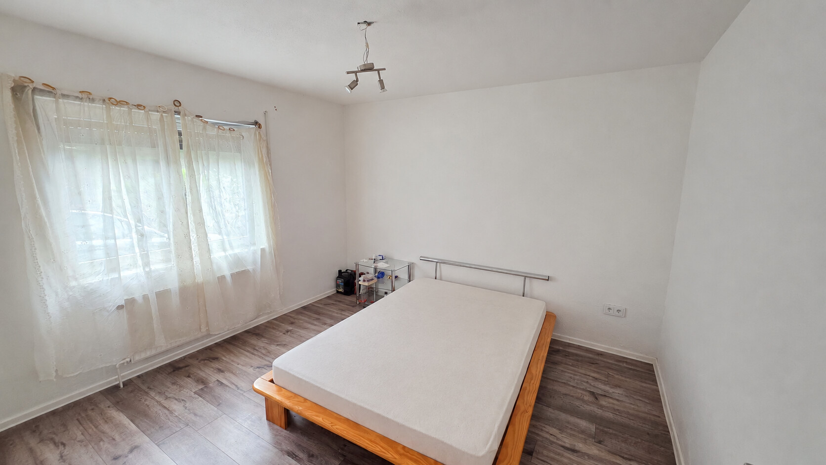 Schlafzimmer (ELW)