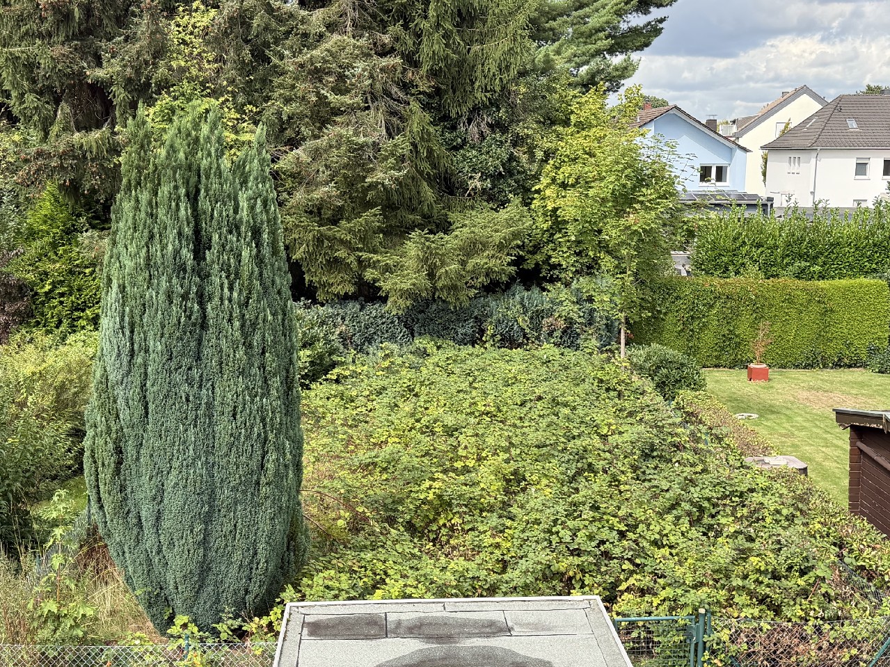 ca. 192 qm eigener Garten